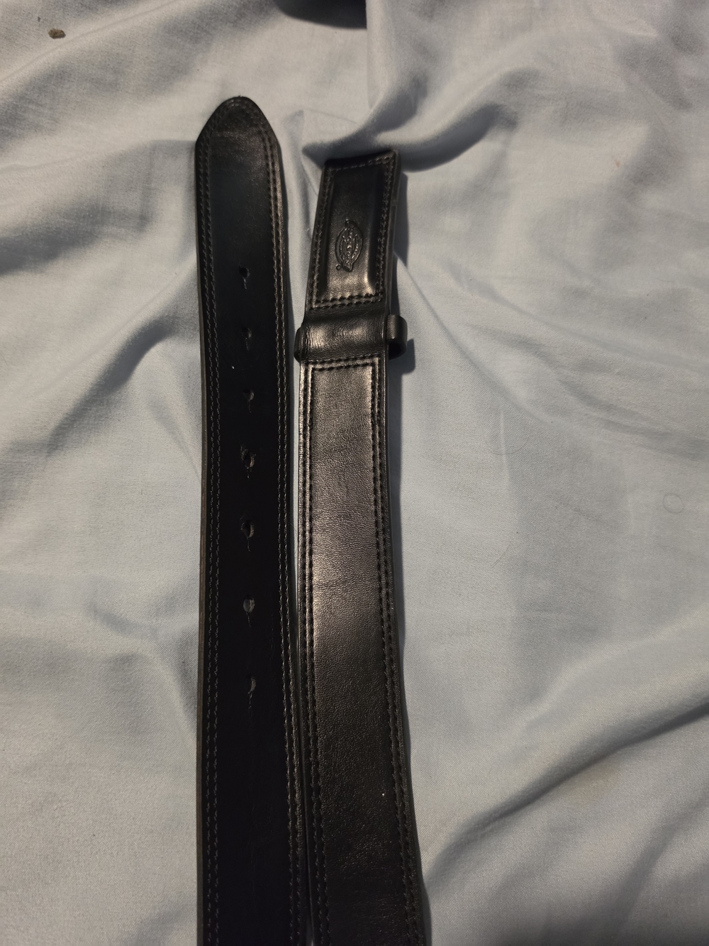 Dickies Black Leather Men's Dress Belt with Subtle Stitching